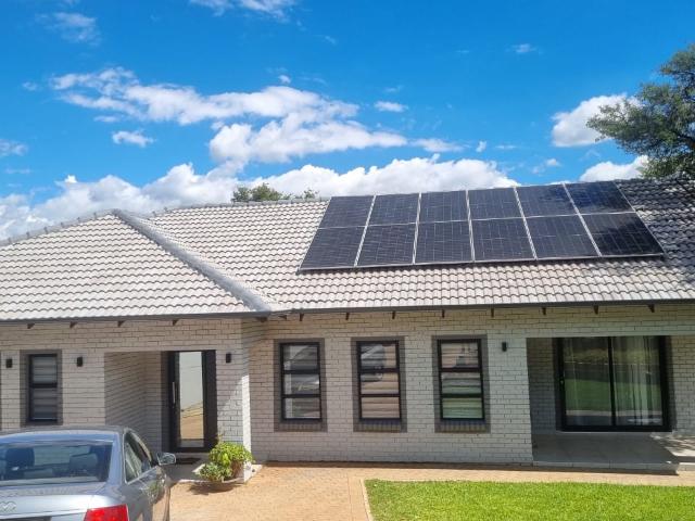 House for sale in Hartbeespoort Dam Nature Reserve, North West