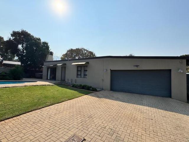 House for rent in North West