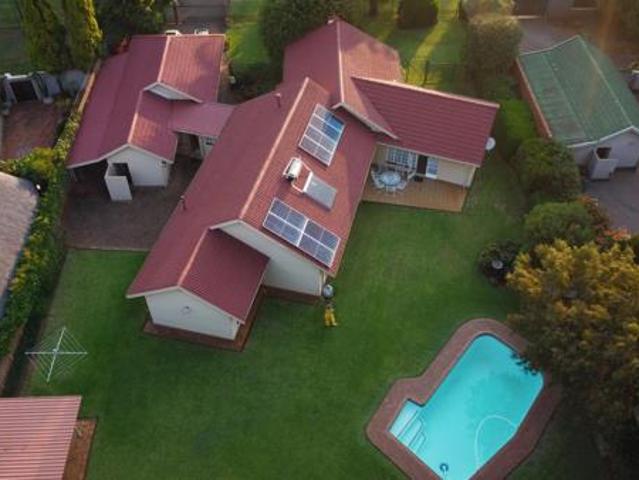 House for sale in North West