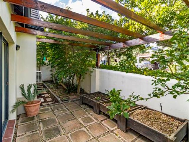 House for sale in Cape Town, Western Cape