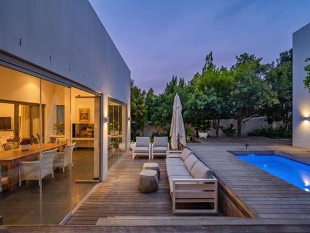 House for sale in Cape Town, Western Cape