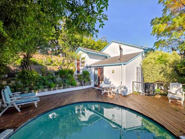 House for sale in Cape Town, Western Cape