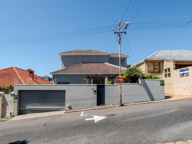 House for sale in Cape Town, Western Cape