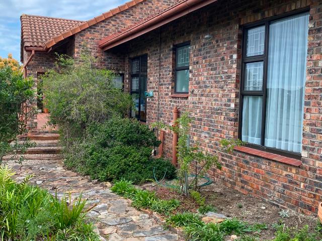 House for sale in Bushmans River Mouth, Eastern Cape
