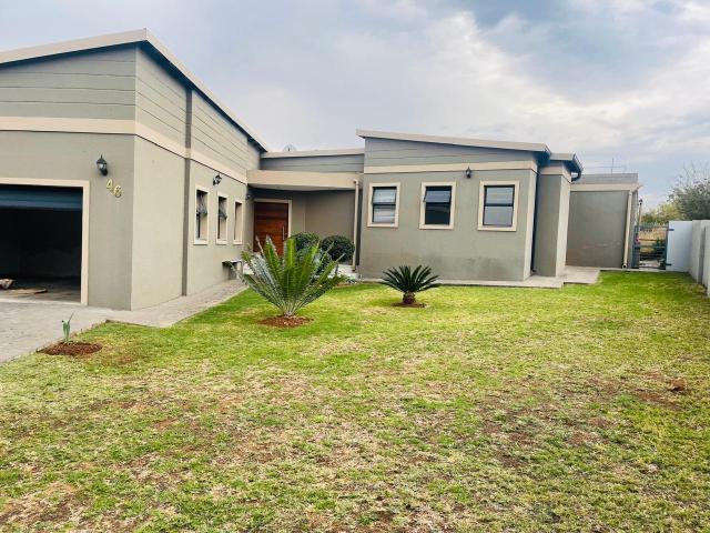 House for sale in North West