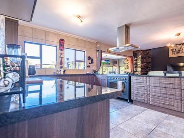 House for sale in North West
