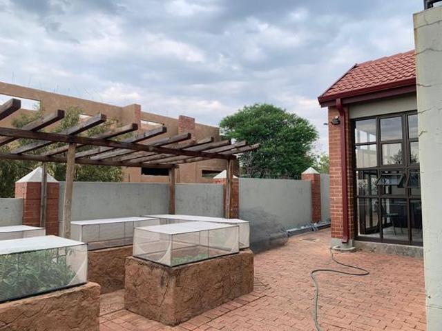 House for sale in North West