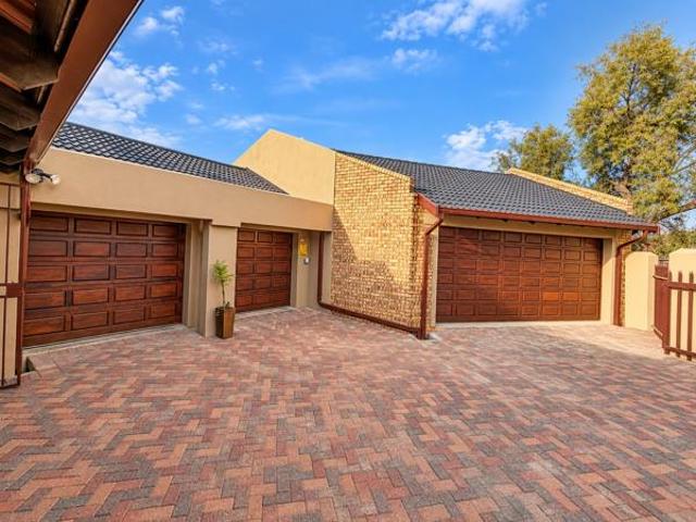 House for sale in Secunda, Govan Mbeki