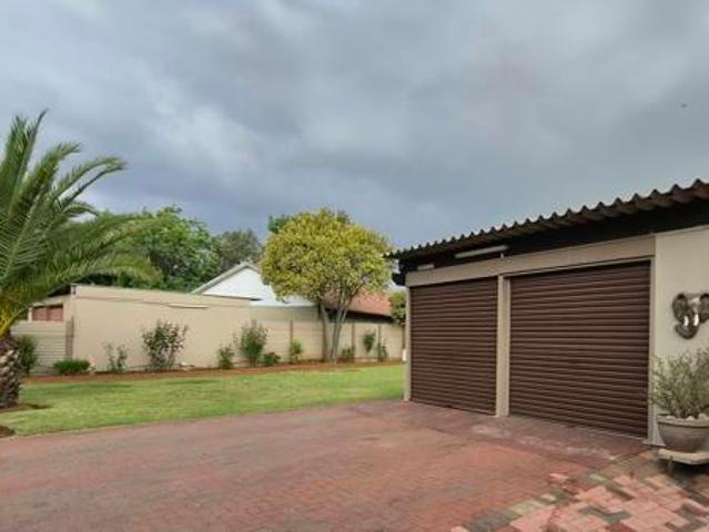 House for sale in Secunda, Govan Mbeki