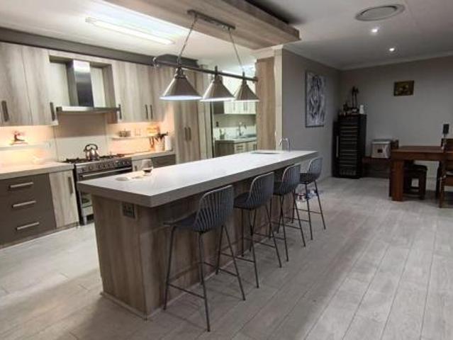 House for sale in Secunda, Govan Mbeki