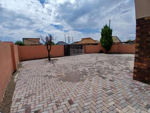 House for sale in Tlhabane, North West