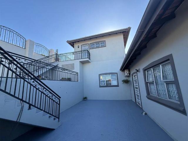 House for sale in Seaview, Kwazulu-natal
