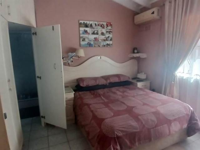 House for sale in Seaview, Kwazulu-natal