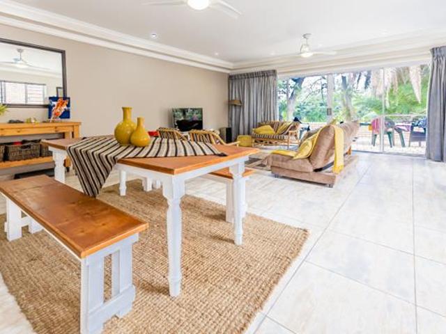 House for sale in Ugu District Municipality, Kwazulu-natal