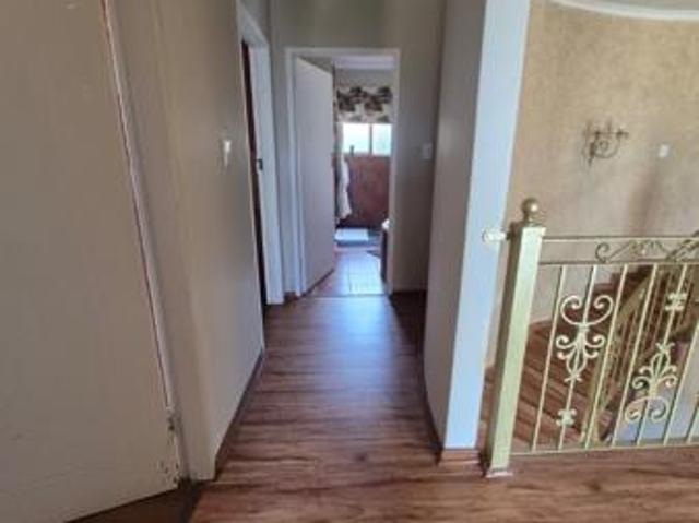House for rent in Waterkloof, Gauteng