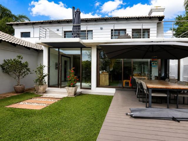 House for rent in Waterkloof, Gauteng