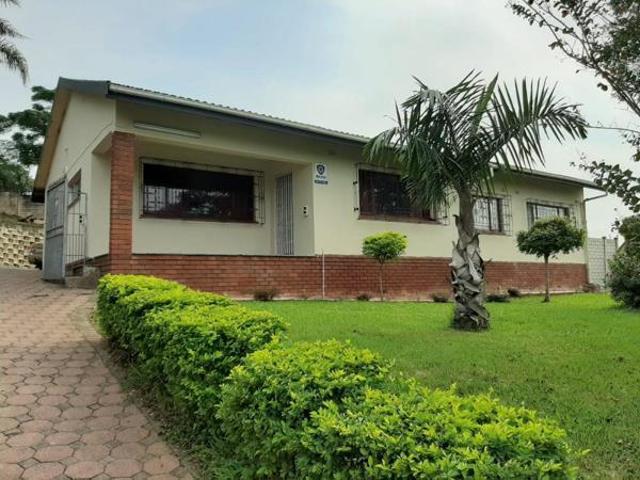 House for rent in Chatsworth, Kwazulu-natal