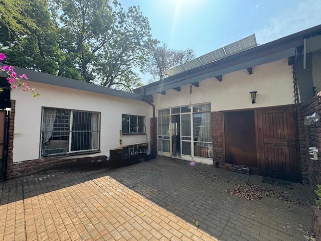 House for sale in Waterkloof, Gauteng