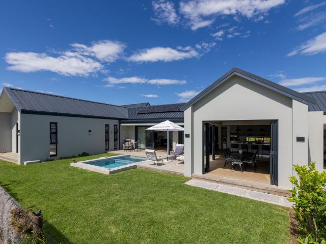 House for sale in Groot Brak Rivier, Western Cape