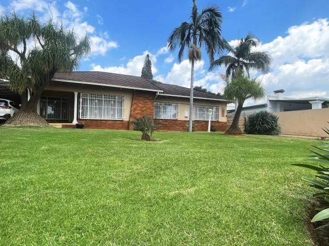 House for sale in Waterkloof, Gauteng