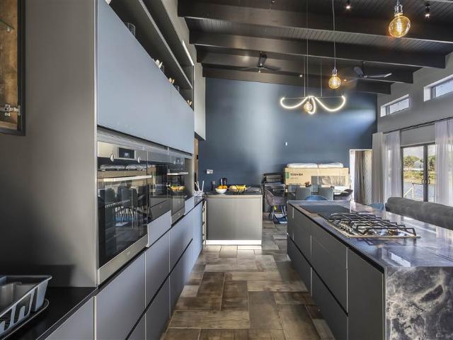 House for sale in Cape Town, Western Cape