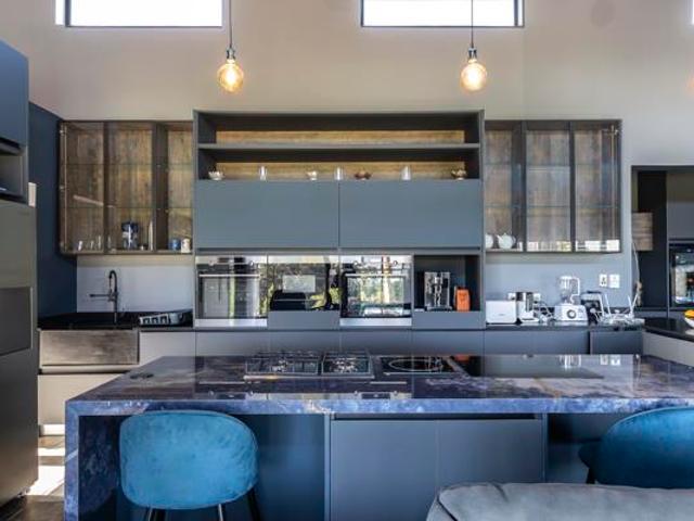 House for sale in Cape Town, Western Cape