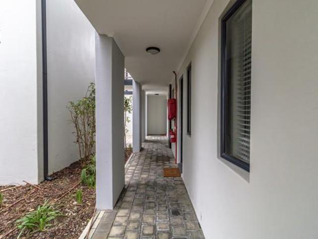 House for sale in Cape Town, Western Cape
