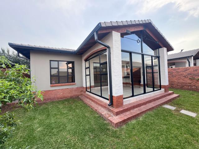 House for sale in Waterkloof, Gauteng