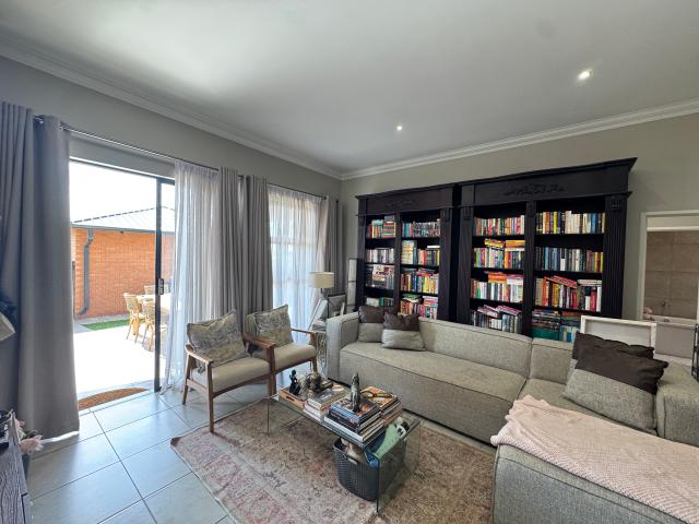 House for sale in Waterkloof, Gauteng