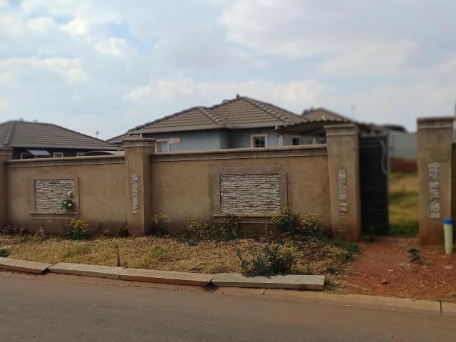 House for sale in Alberton