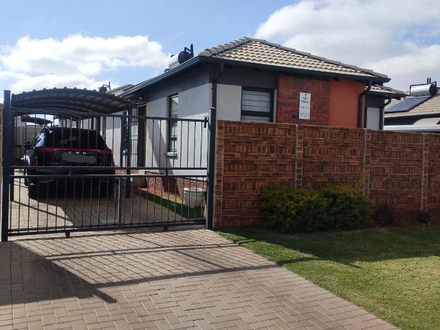 House for sale in Ekurhuleni, Gauteng
