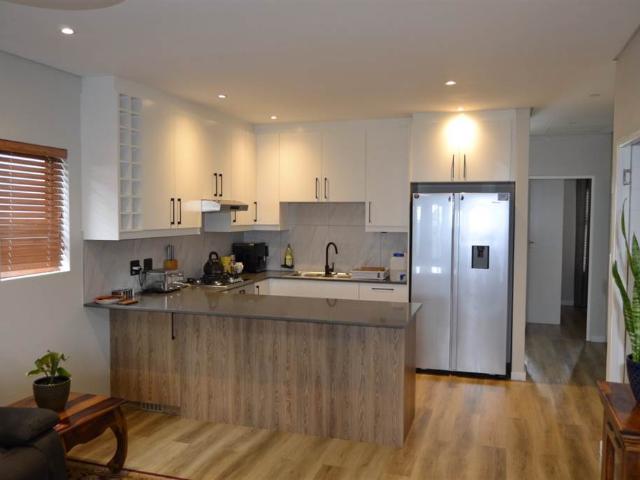 House for sale in Somerset West, Western Cape