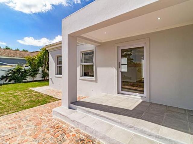 House for sale in Cape Town, Western Cape