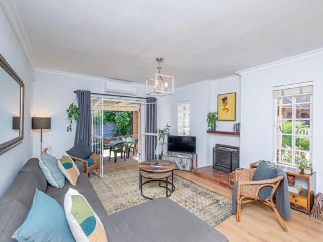 House for sale in Cape Town, Western Cape