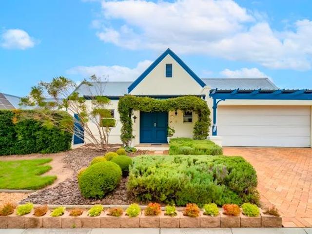 House for sale in Cape Town, Western Cape