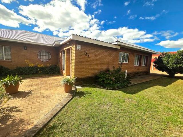 House for sale in Dr Kenneth Kaunda, North West