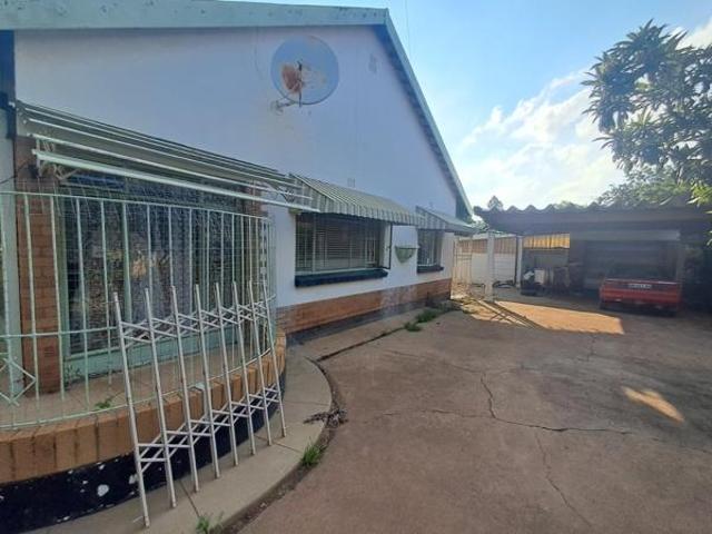 House for sale in Klerksdorp, Matlosana Local Municipality
