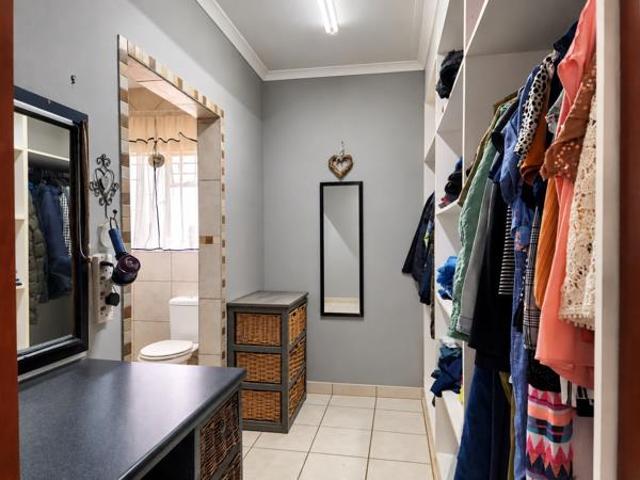 House for sale in Klerksdorp, Matlosana Local Municipality