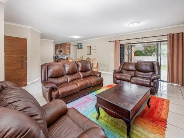House for sale in Cape Town, Western Cape