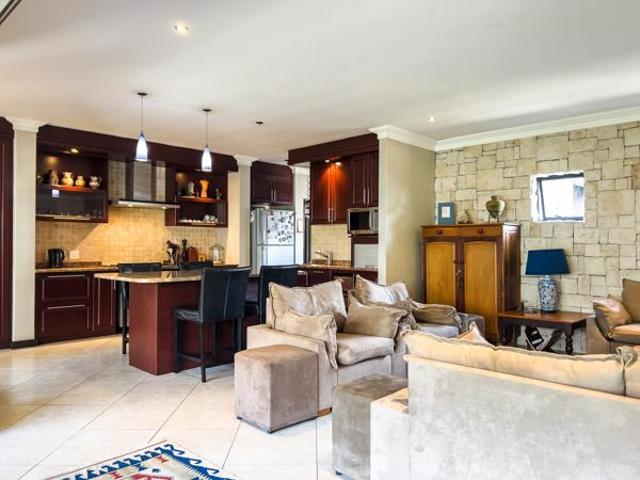 House for sale in Cape Town, Western Cape