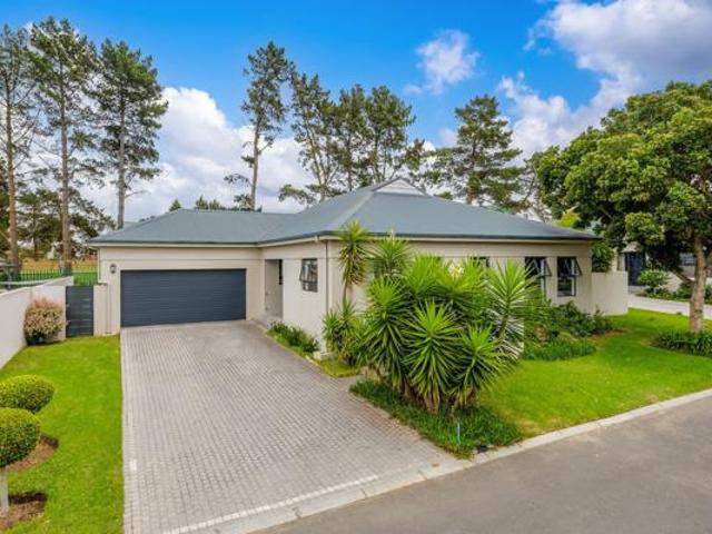 House for sale in Cape Town, Western Cape