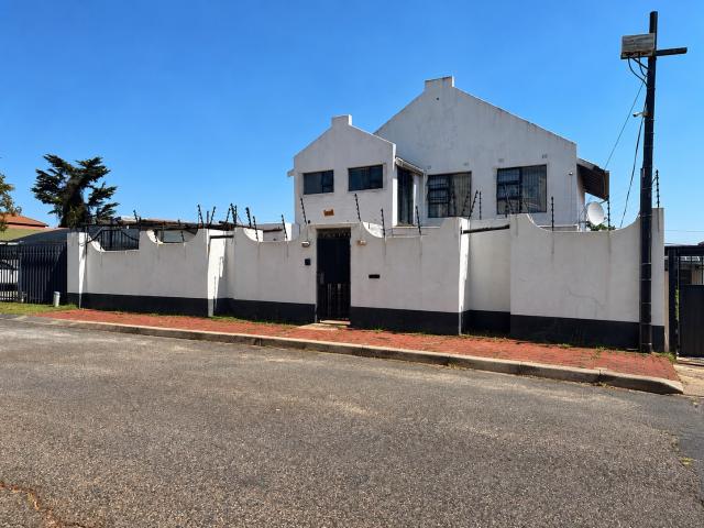 House for sale in Vosloorus, Gauteng