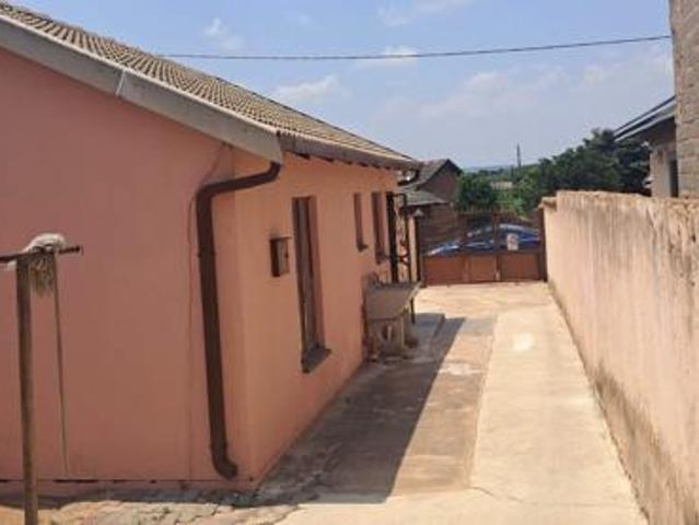 House for rent in Waterkloof, Gauteng