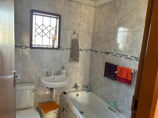 House for sale in Waterkloof, Gauteng