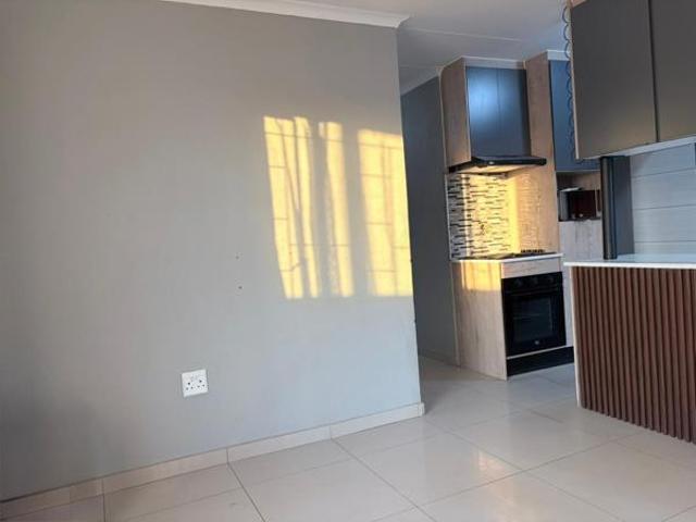 House for rent in Waterkloof, Gauteng