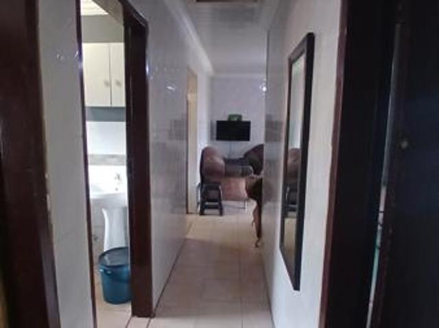 House for rent in Waterkloof, Gauteng