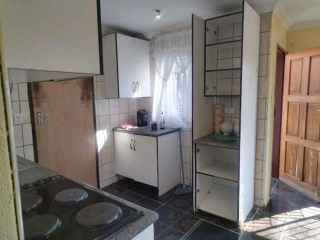 House for rent in Waterkloof, Gauteng