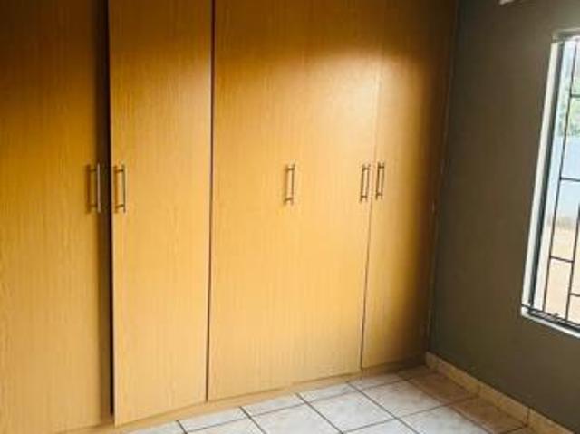 House for rent in Waterkloof, Gauteng
