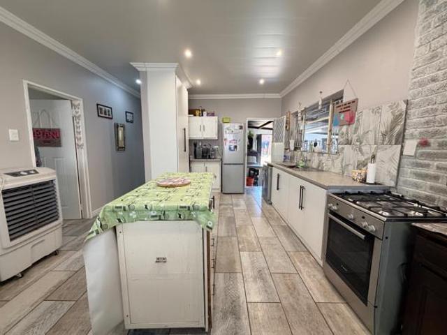 House for sale in Frances Baard, Northern Cape