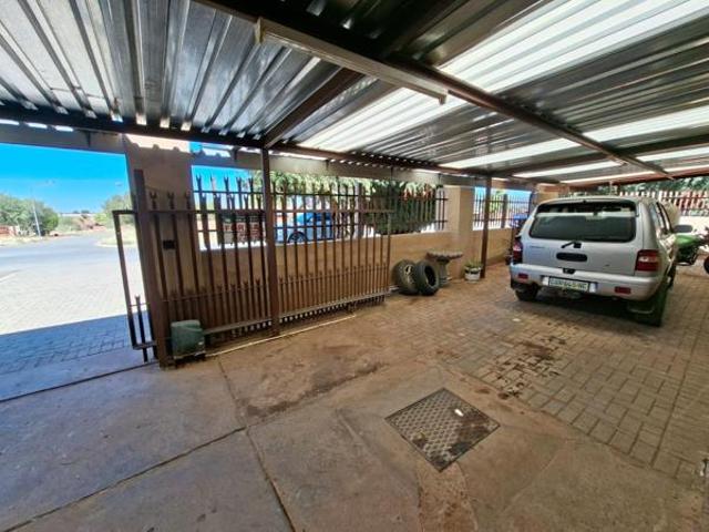 House for sale in Frances Baard, Northern Cape